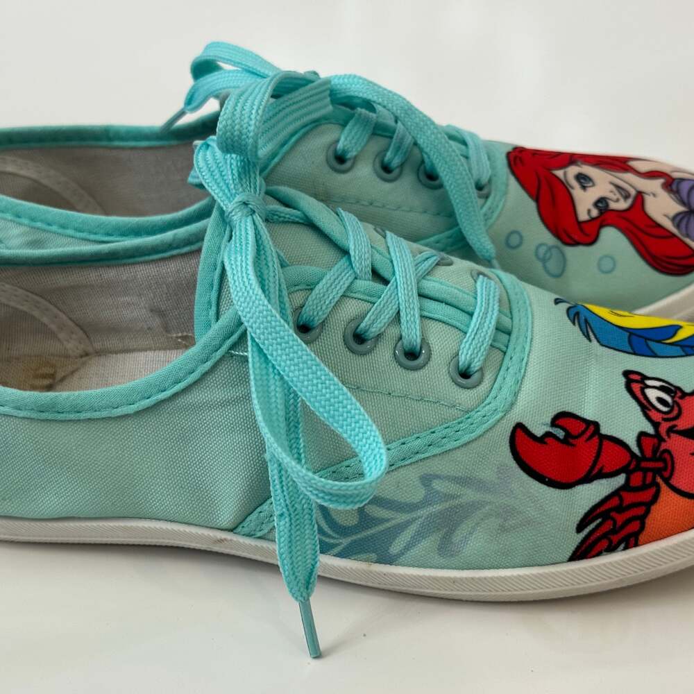DISNEY Little Mermaid Sneakers ARIEL SABASTIAN FLOUNDER Women's Size 8